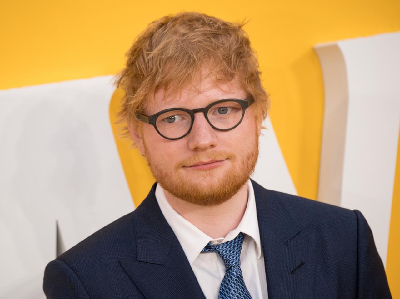 「どのくらいお金持っていますか？」子どもたちの質問にエド・シーランが回答