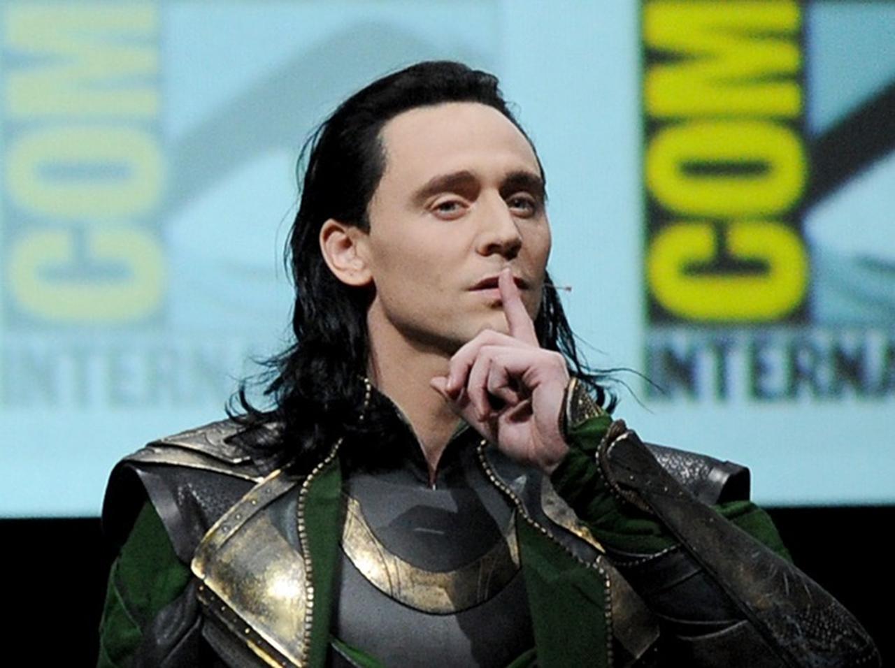 ロキは恋をする?トム・ヒドルストンが回答!