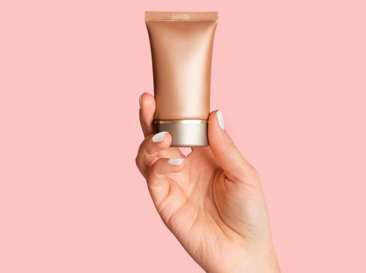 メイク下地は「崩れ」を防ぐカギ！肌質や悩みに合うものを見つけるプロの選び方