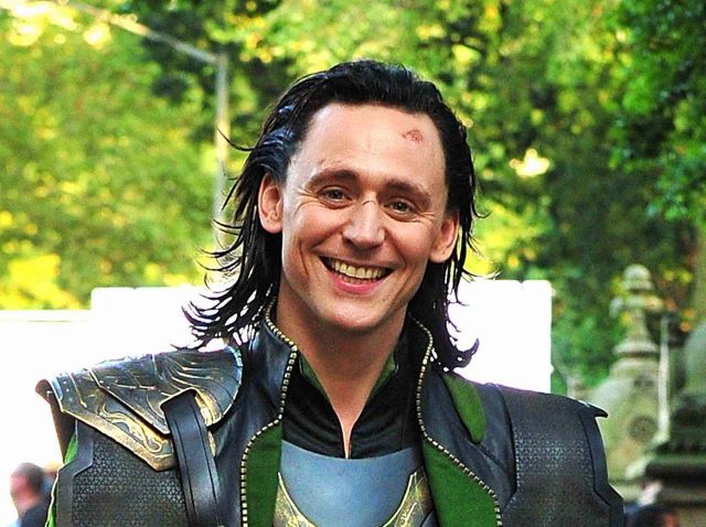 ロキがバイセクシャルだとMCUで明言してファン大盛り上がり！ツイッターのこの考察が深い