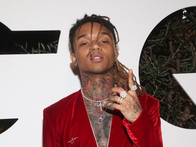 スウェイ・リー、ホテルの屋上から大金をばらまき3,300万円相当のジュエリーが盗まれる