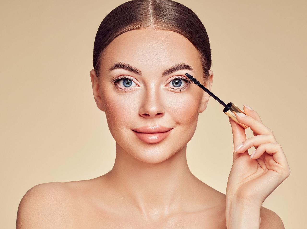 日本の「マスカラ」をプロが絶賛!抜群のボリュームアップが叶うその1本とは?