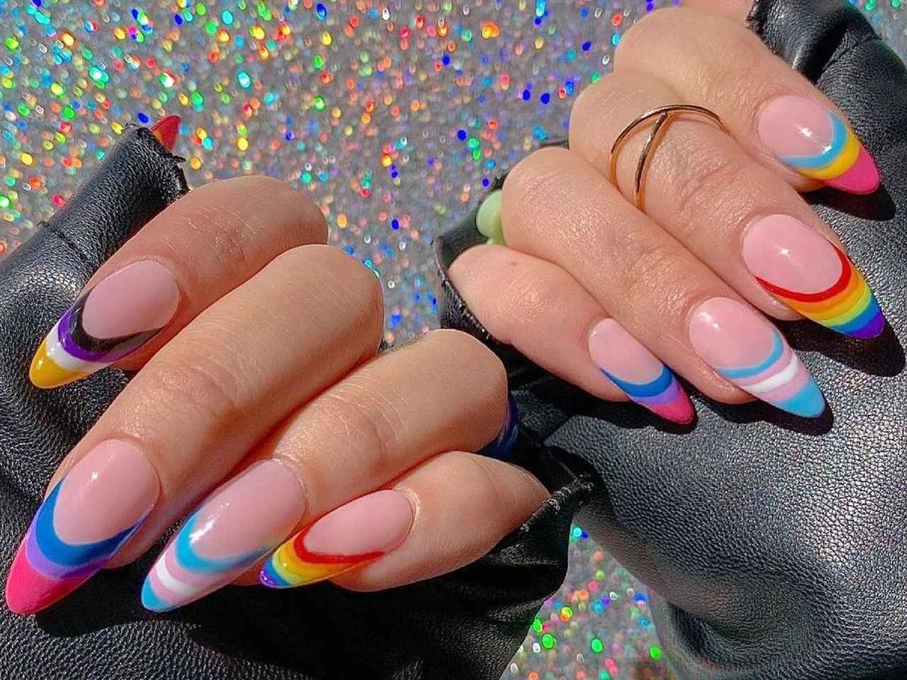ハッピープライド!彩り鮮やかな“レインボーネイル”でオシャレと応援を同時に叶える