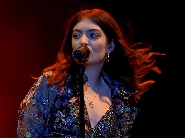 ロード、意味深な更新で4年ぶりとなるカムバックを予告