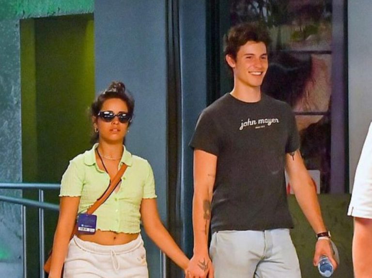 ショーン・メンデス&カミラ・カベロがユニバでデート、空き時間に「変顔対決」で相変わらず仲良し【写真アリ】