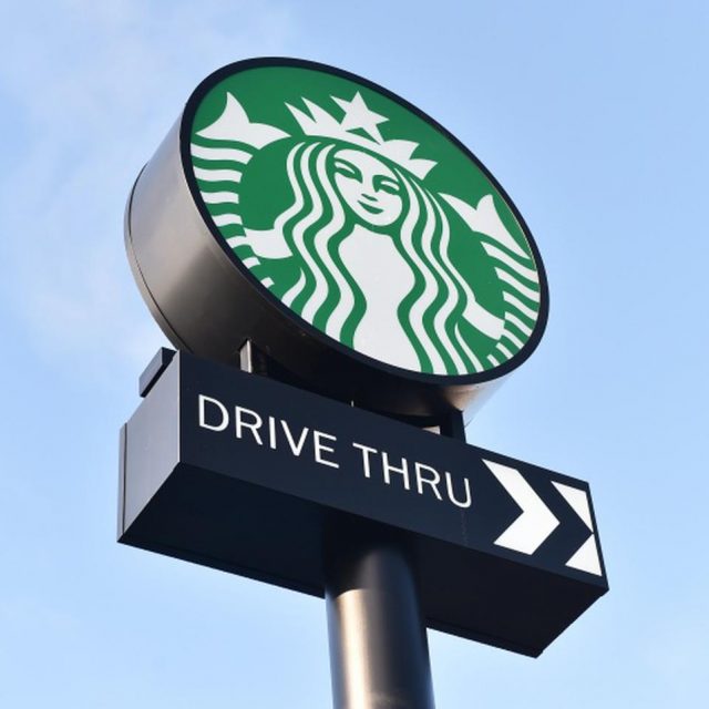 スターバックス、失礼な客に対する「密かな仕返し」を知って心配になる人が続出