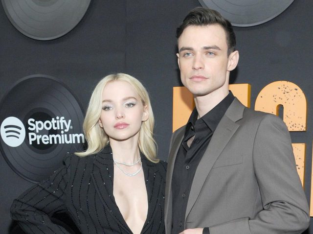 ダヴ・キャメロン、コロナ禍でのトーマスとの破局は「本当にツラかった」