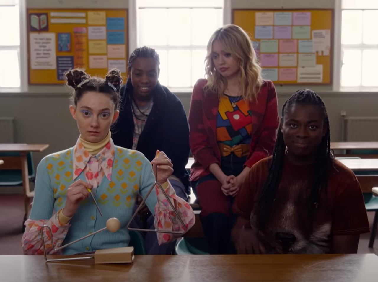 『セックス・エデュケーション』シーズン3の予告解禁!みんな、変わってない…!