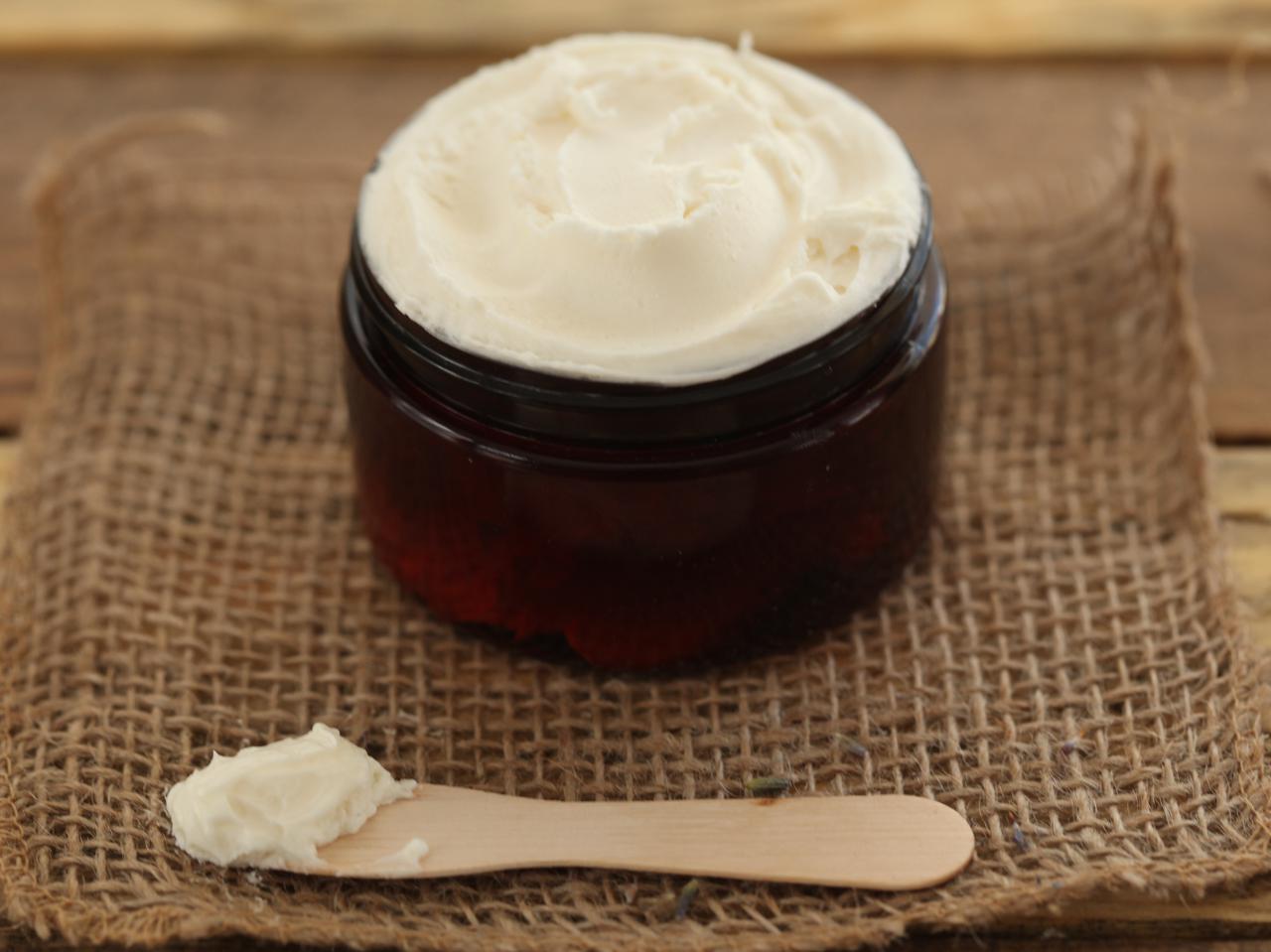 シアバターより高保湿!話題の天然成分「ムルムルバター」とは