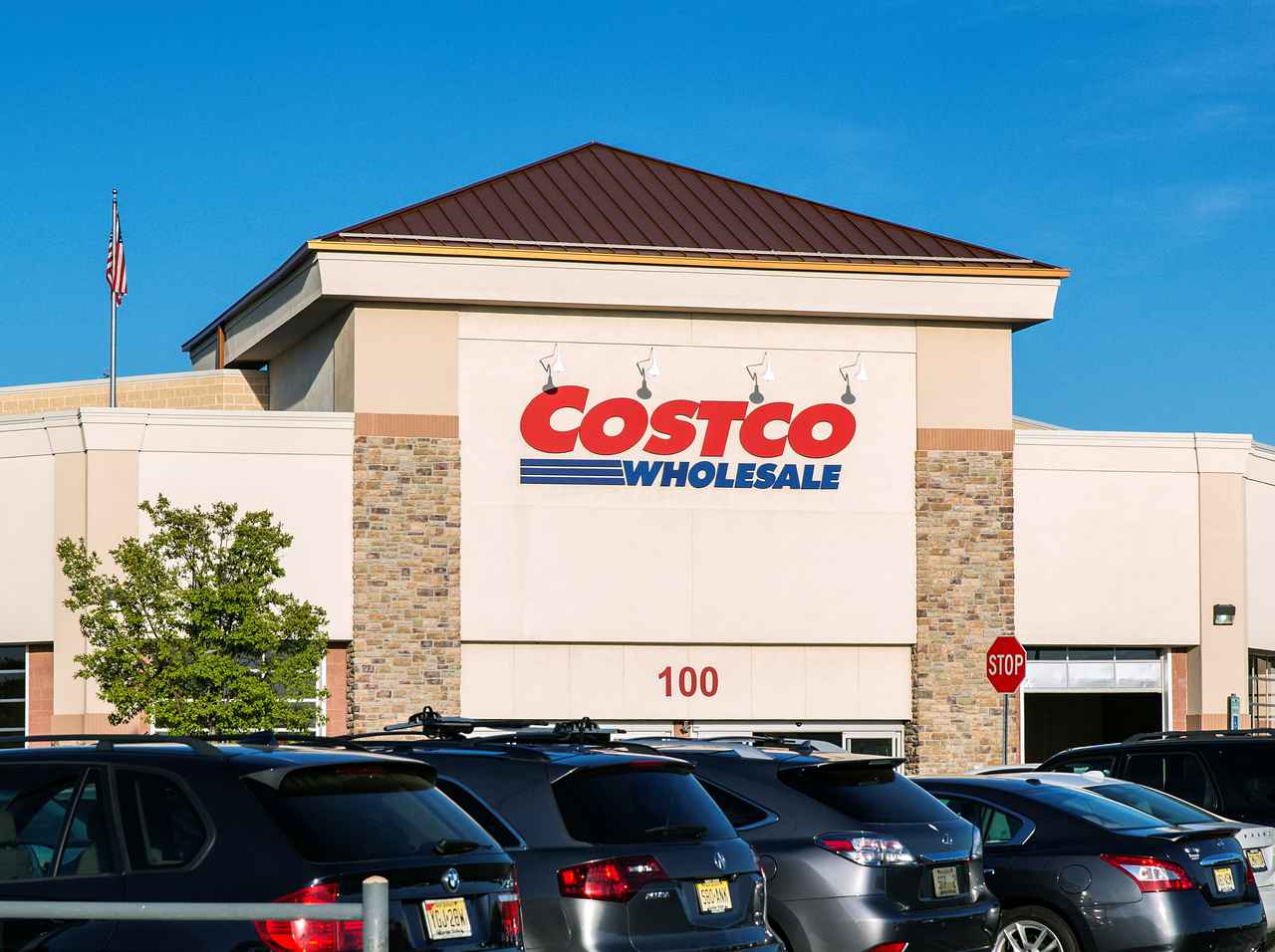 コストコの『非常食』、やっぱり超巨大だった!その“サイズ”がこちら…