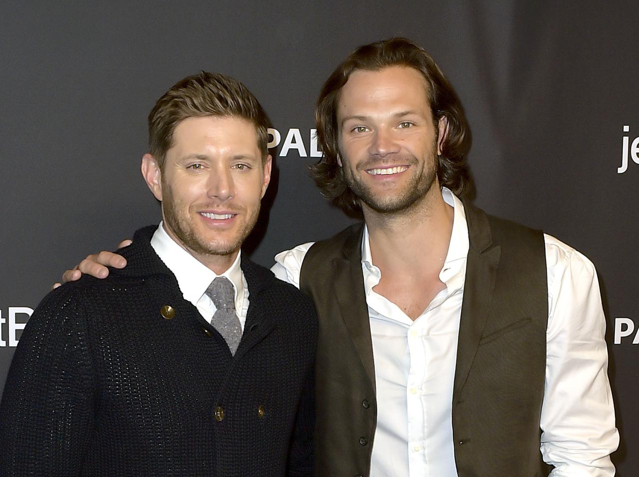 『スーパーナチュラル』ジャレッド・パダレッキの誕生日、ジェンセン・アクレスに「逆メッセージ」でファンを泣かせる