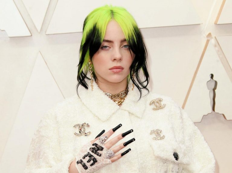 ビリー・アイリッシュ、自身は“落ち目”だとの声に反論「私のほうが巨乳」