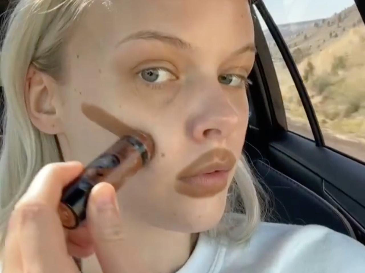 TikTokで話題!シェーディングを使った「リップテク」が斬新なのに効果的だと大人気