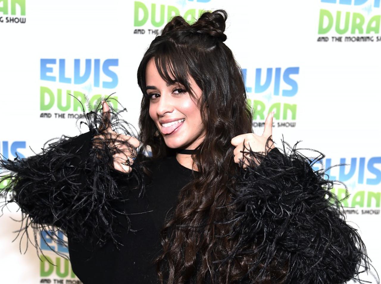 カミラ・カベロ、肉割れもセルライトも含めて「自分の体が大好き」