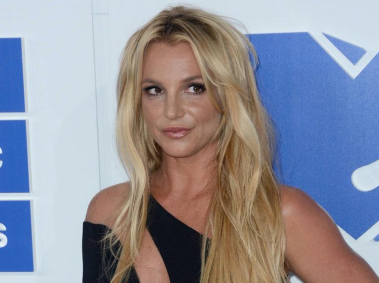 ブリトニー・スピアーズ、父親と現後見人の主張が対立することに