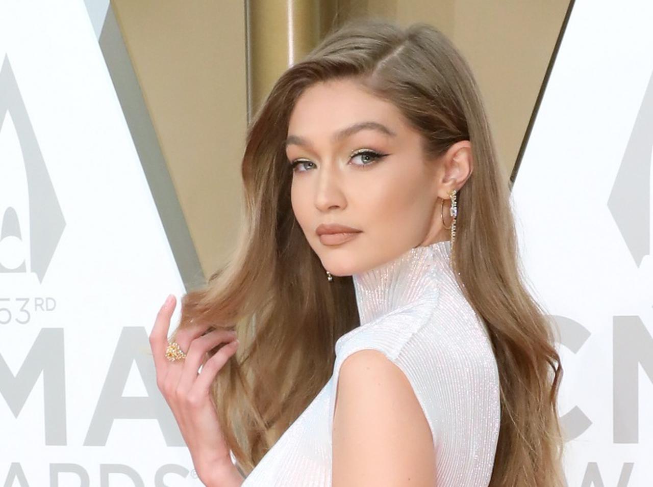 ジジ・ハディッド、子供の写真は撮らないでとファンやメディアにお願い