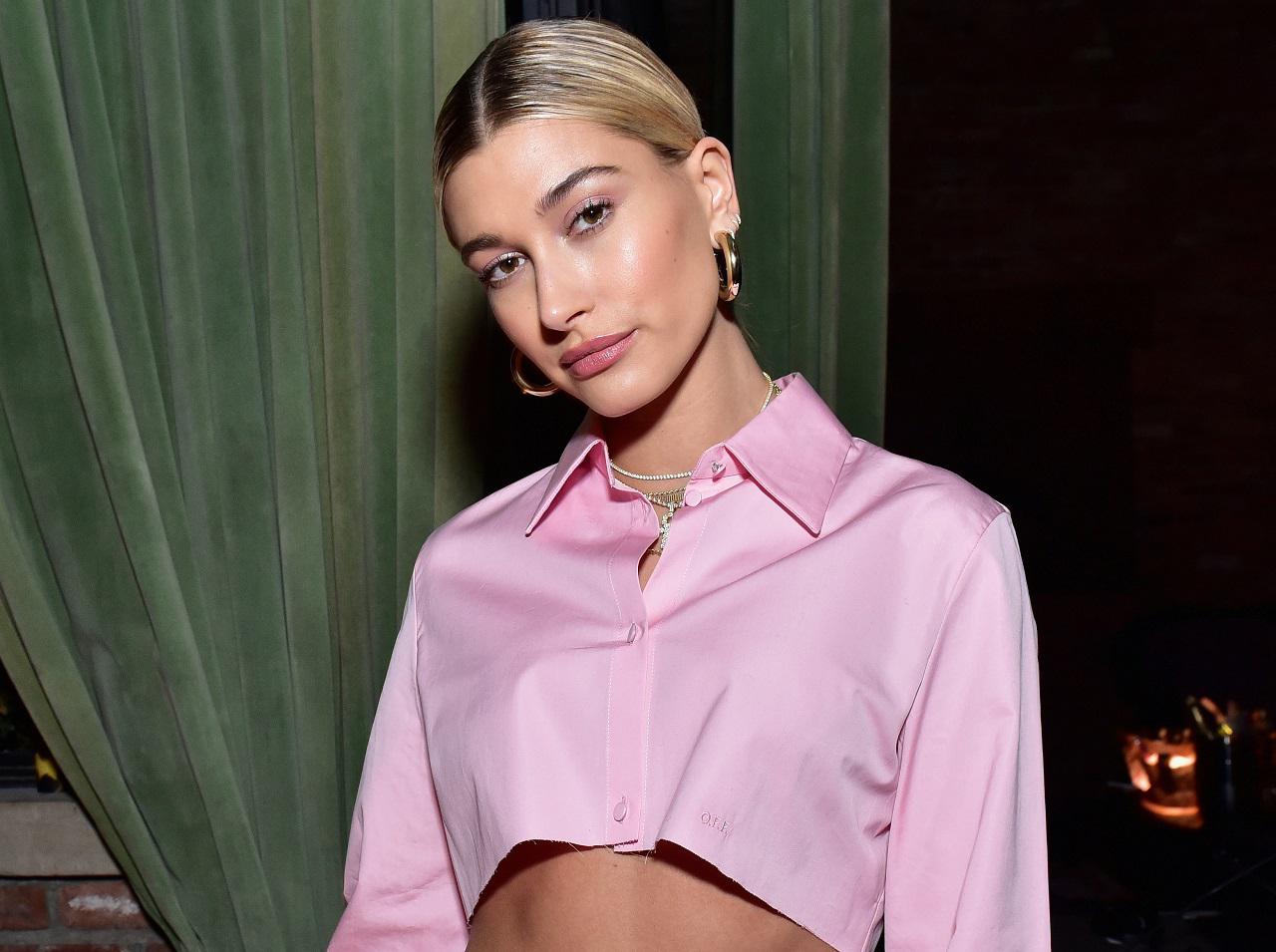 5つ星中4.8の驚異の高評価!ヘイリー・ビーバーも愛用するアイパッチが話題