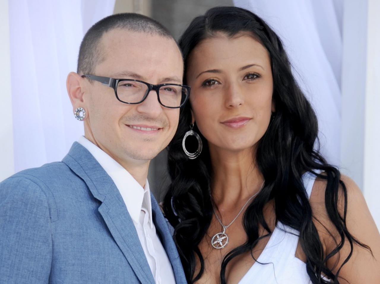 リンキン・パークのチェスター・ベニントンが亡くなって4年、元妻が追悼【全訳】