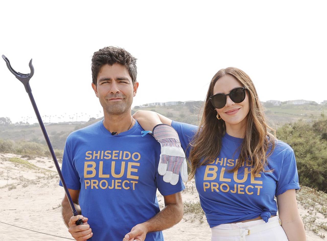 エイドリアン・グレニアーらセレブが資生堂の海を守るビーチ清掃に参加