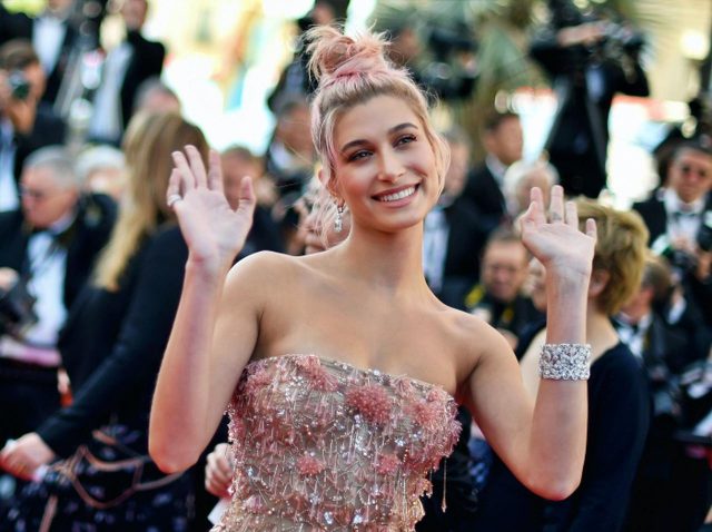 ヘイリー・ビーバー、安易な“体形批判”に「女性の体は色々なことを経験してる」と理解求める