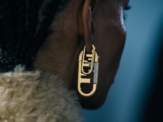 フェンディ、新ジュエリーライン「フェンディ オーロック」を発売