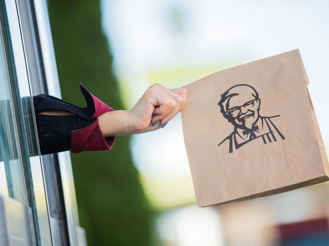 ケンタッキー、ドライブスルーでのエモすぎる『再会』が話題に