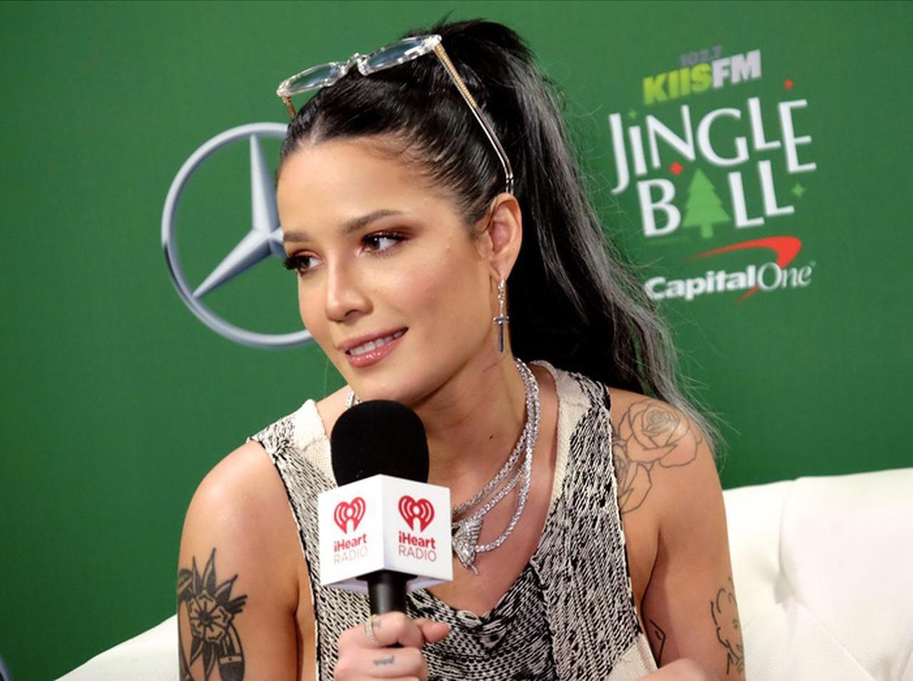 ホールジー、子供部屋をジブリ作品『崖の上のポニョ』で飾る