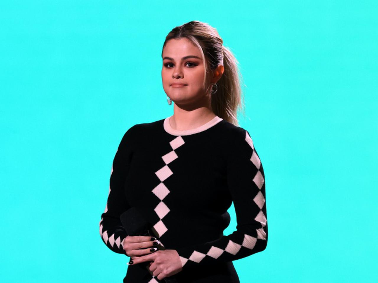 セレーナ・ゴメス、双極性障害と診断されて「重荷から解放された感じがした」