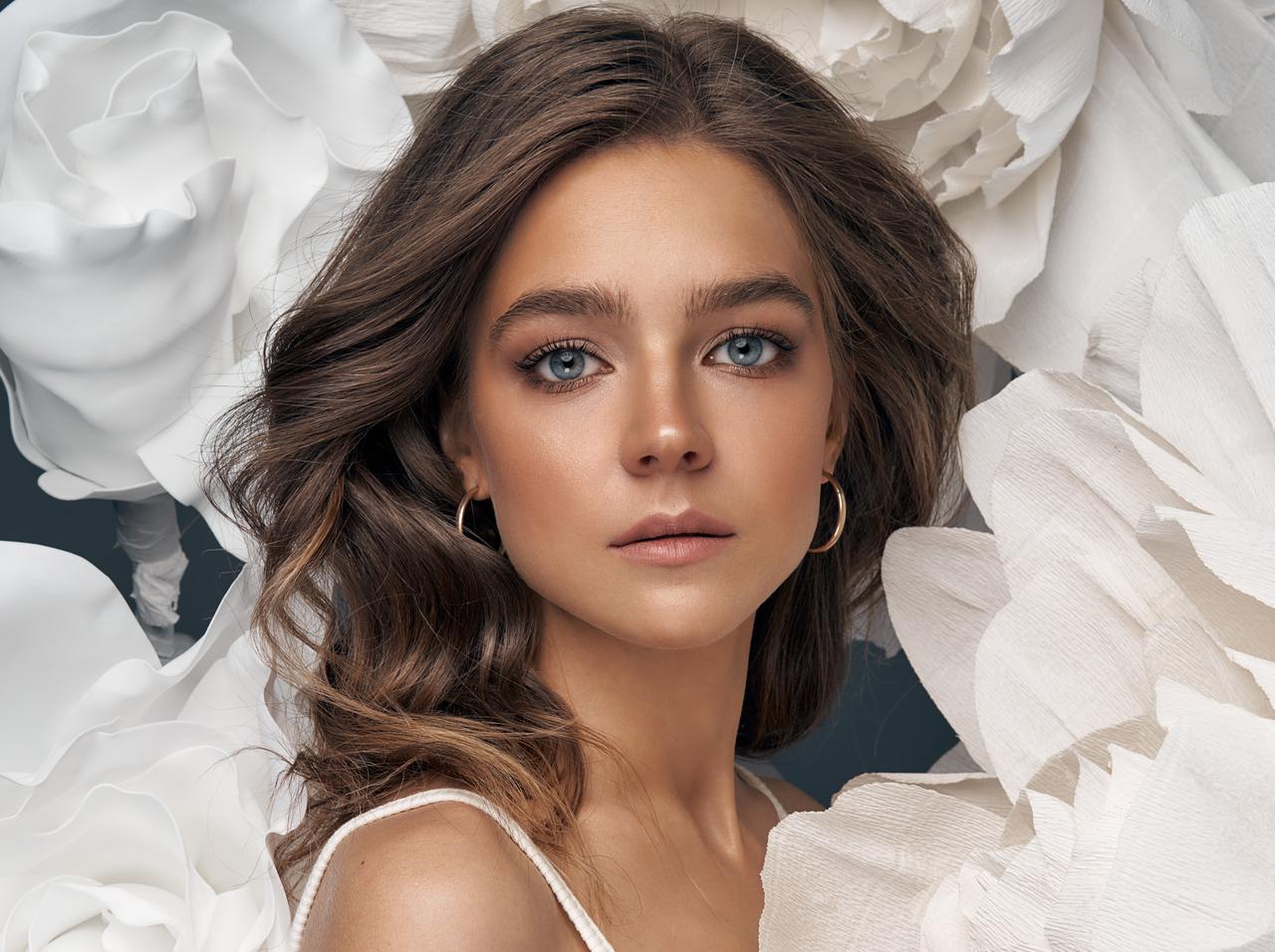 薄い眉毛をボリュームアップ！ふさふさ眉に近づける日々のケア方法