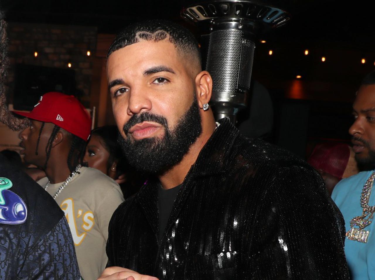 ドレイク、新型コロナウイルスに起因した脱毛で「ハート」が崩れる