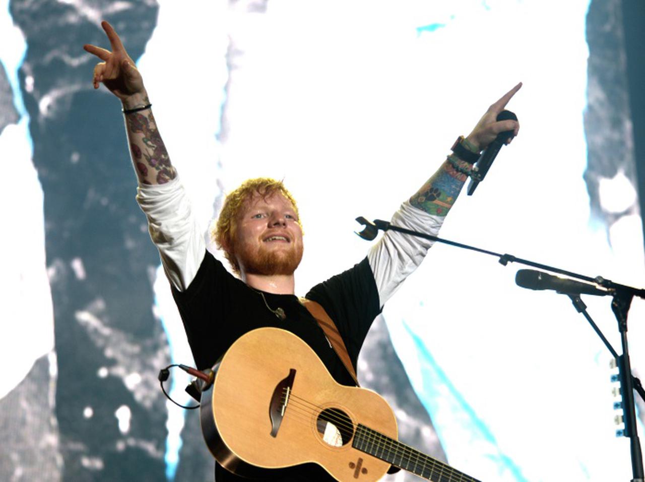 エド・シーラン、歌手になる夢を否定された過去から「学んだこと」が深い