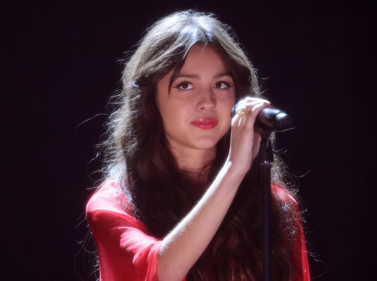 アジア系のオリヴィア・ロドリゴ、「ポップスター＝白人女性」だと思っていたと振り返る