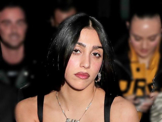 マドンナ娘、世間から「才能のない金持ちの子供」と思われていると語る