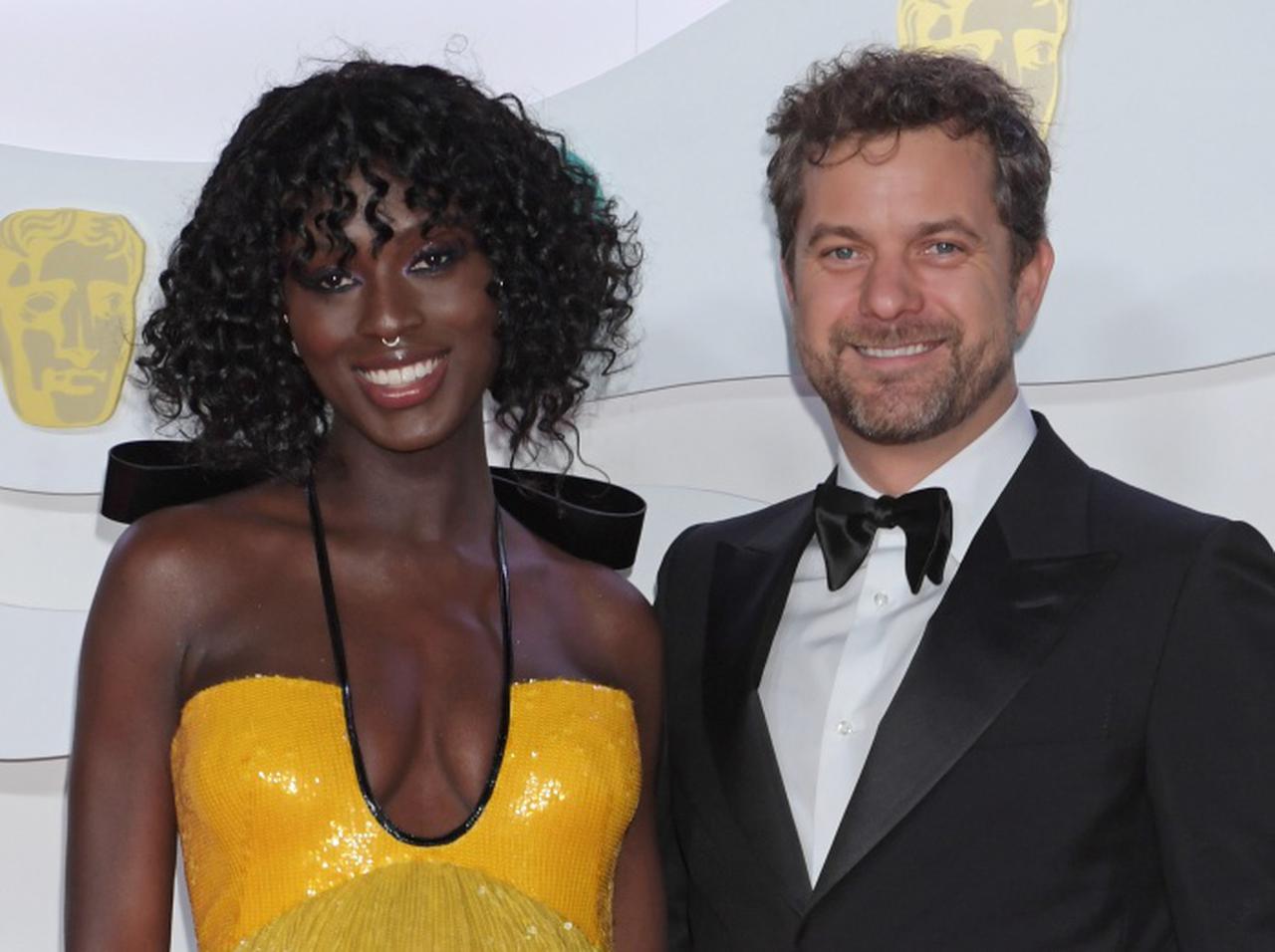 女性から男性へのプロポーズを批判するな、妻が中傷された俳優が「女性差別」と怒りの反論