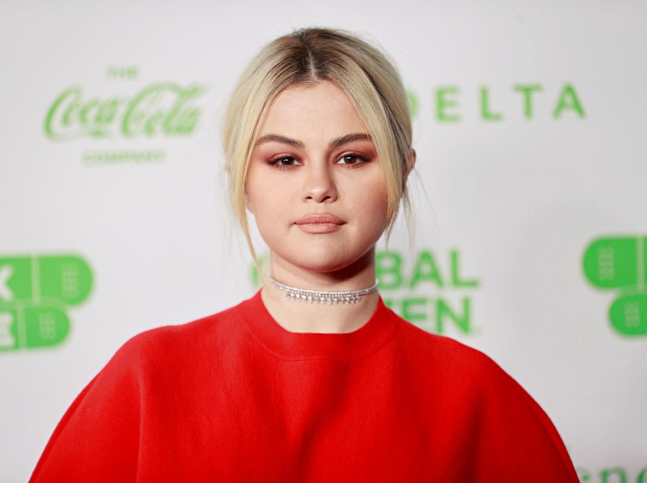 「#セレーナ・ゴメスに敬意を」がトレンド入り、一体何が起きている?