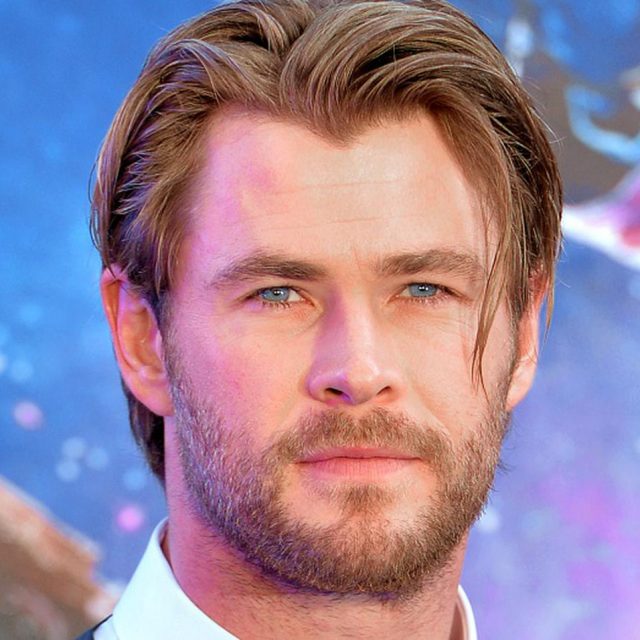 クリス・ヘムズワース、38歳の誕生日に“気が抜けている写真”を公開される