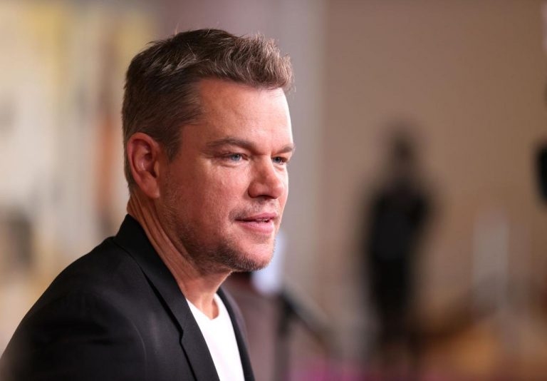 マット・デイモンが同性愛者への差別用語をめぐり炎上、「娘」をめぐる発言では2度目【声明全訳】