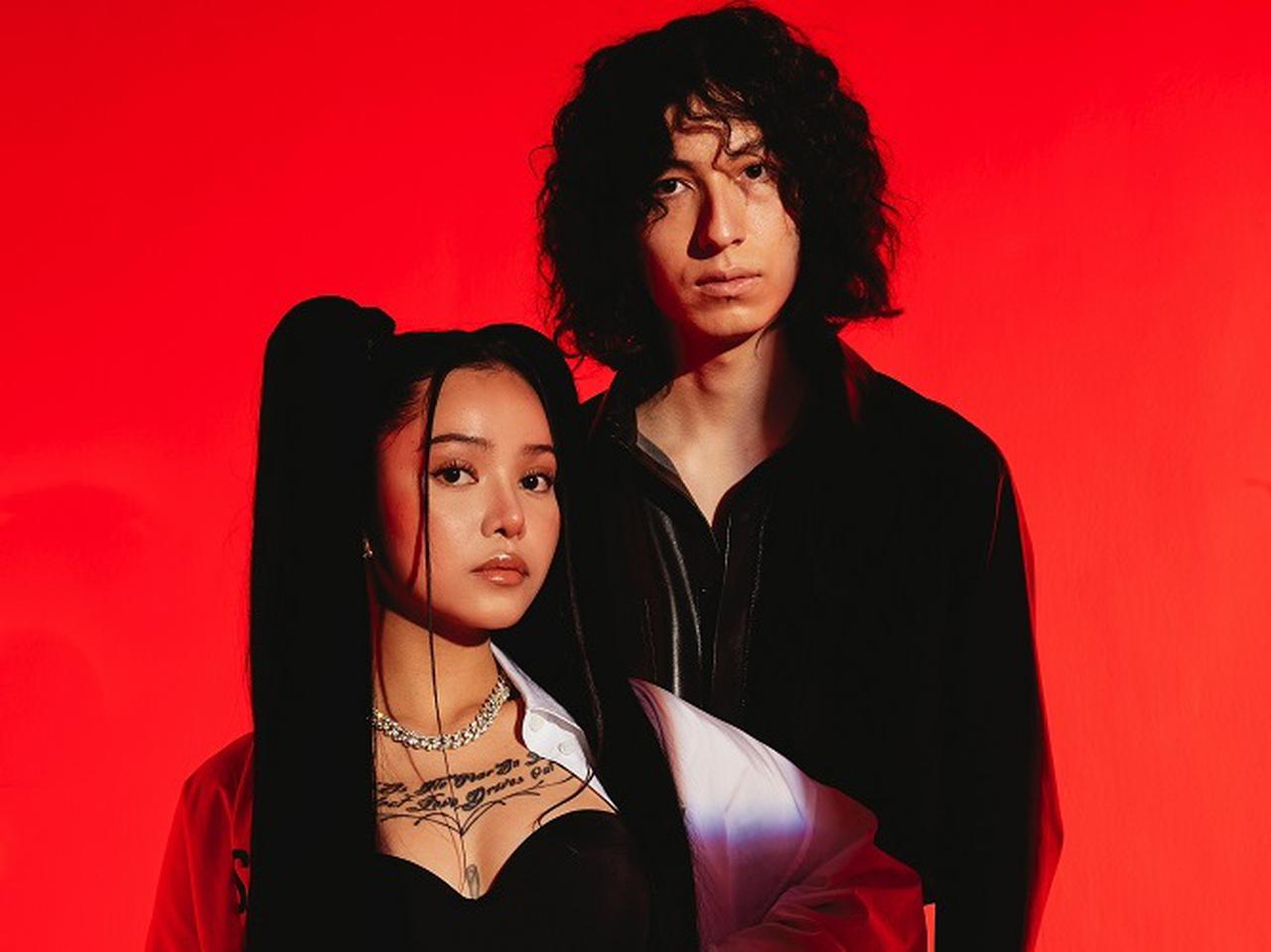 デビュー直後に「世界記録」を樹立したベラ・ポーチ、デビュー2曲目となる新曲をリリース