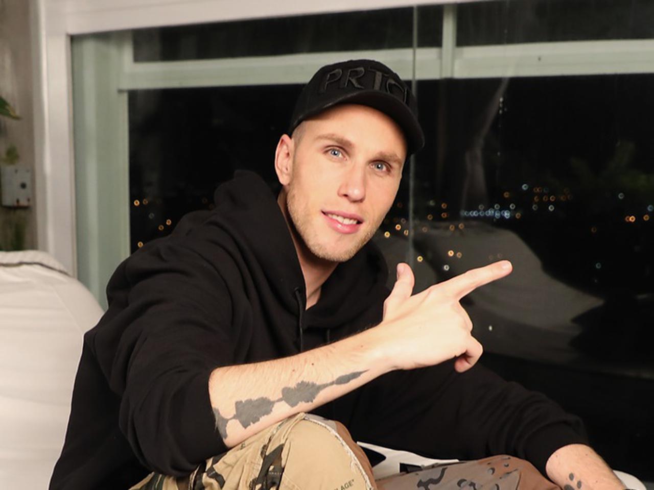 ニッキー・ロメロがダブルブッキング?スパソニの日にフランスでのフェスに出演予定