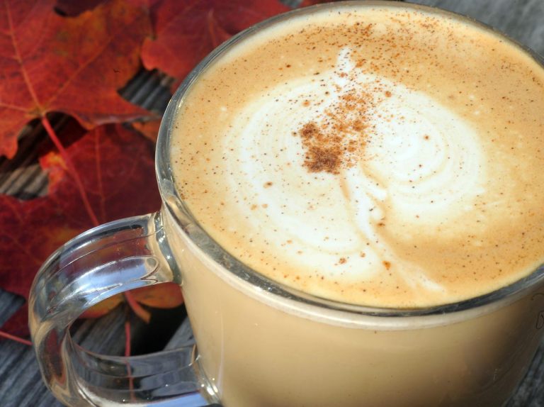 スターバックスの「パンプキン スパイス ラテ」、アメリカで人気すぎ→さらに嬉しい出来事