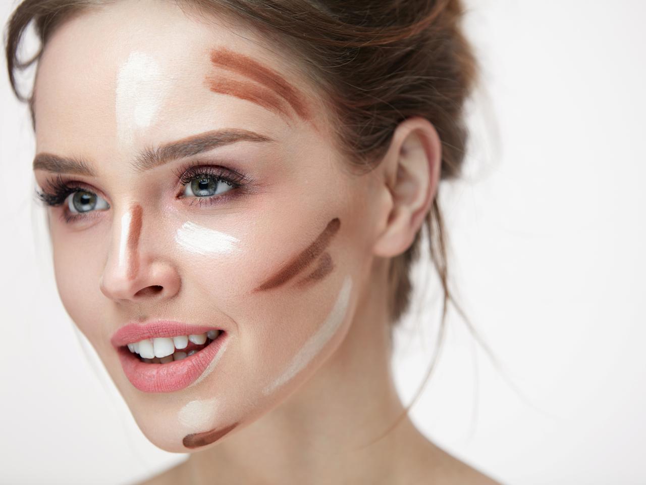 ノーズシャドウが不自然に見える原因はコレ？ナチュラルにみせる“ひと手間”テク