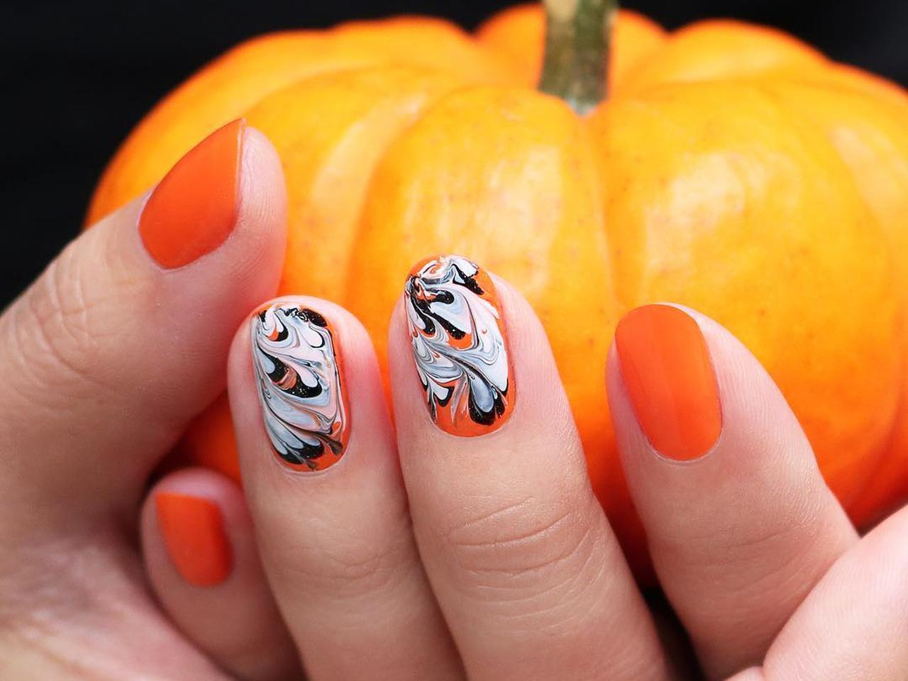 2021年「ハロウィンネイル」はシンプル＆さりげなく！セルフでマネできるデザイン集