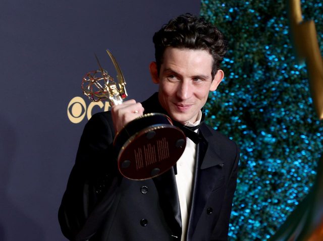 1番有名な人とじゃんけんした人が勝ち！『ザ・クラウン』チャールズ皇太子役がじゃんけんできたのは「あのMCU俳優」