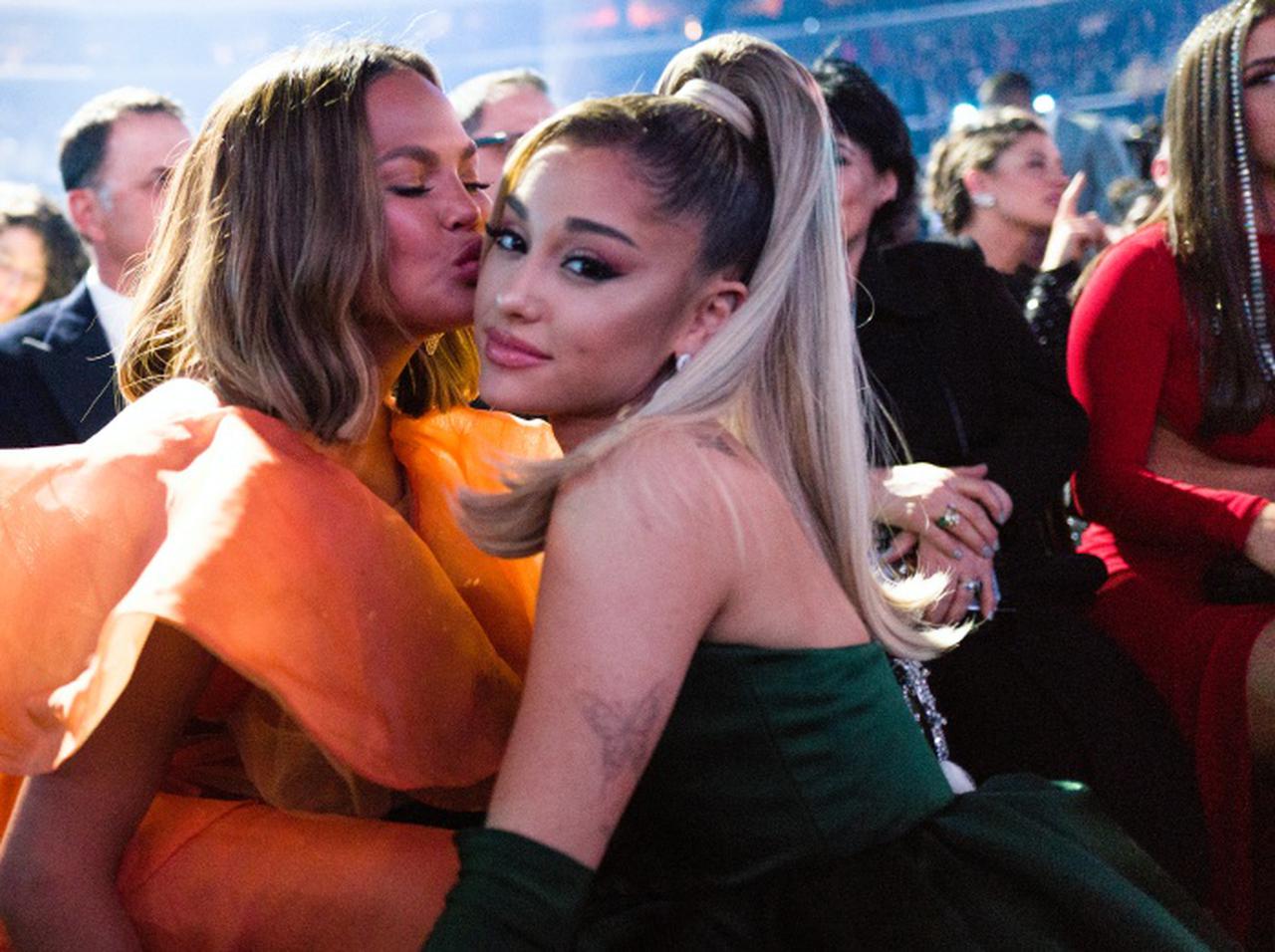 アリアナ・グランデ、新『ゴシップガール』の「ある場面」に心臓発作を起こしそうになる