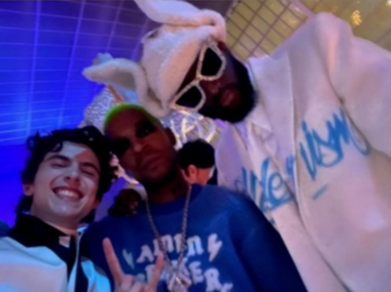 交友関係、広っ！ティモシー・シャラメ、メットガラでも愛されキャラ炸裂