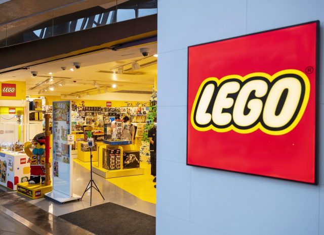 LEGOの店舗には「客じゃない客」がよくいる