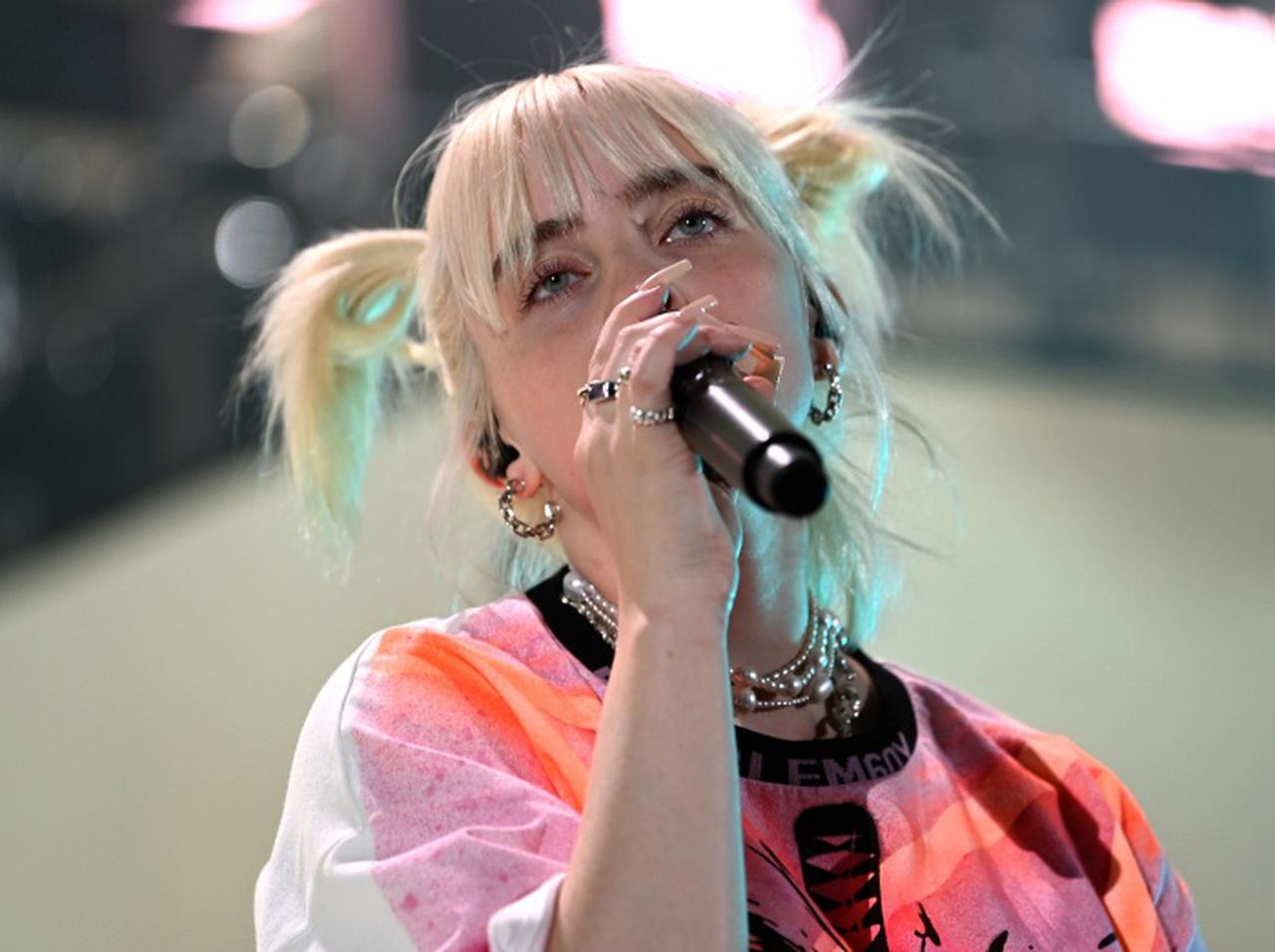 “クィア・ベイティングでは”と炎上したビリー・アイリッシュ、セクシャリティについて持論