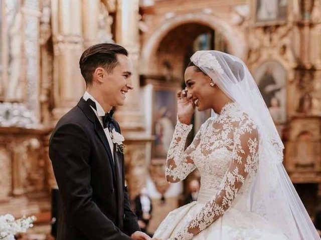 ジャスミン・トゥークスが結婚、ブライズメイドはヴィクシーエンジェル