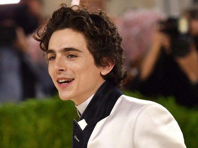 ティモシー・シャラメ、『チョコレート工場の秘密』の若かりしウィリー・ウォンカ演じる映画『Wonka』を撮影中！オリヴィア・コールマンなど新キャスト3名追加