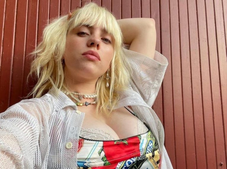 ビリー・アイリッシュ、3枚の写真に映る「胸」が原因で“失ったもの”がケタ違い